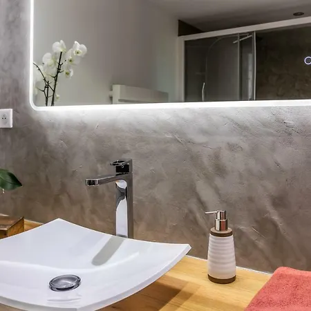 Ti'boat - Tinyloft Apartment